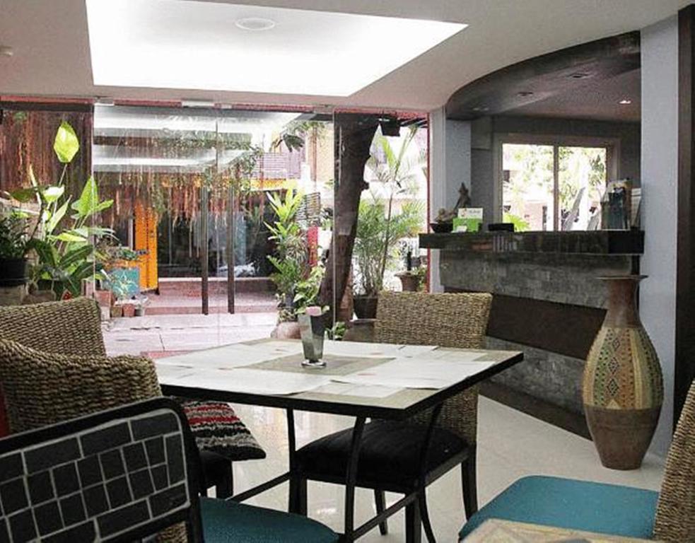 Oasis Inn Bangkok Eksteriør bilde